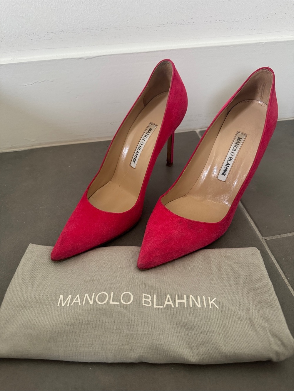 Manolo Blahnik BB 90mm Women’s Red Suede Pointed-Toe Pumps